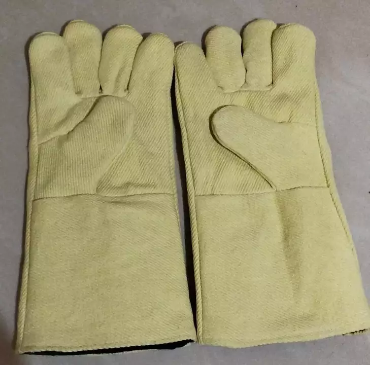 Product image of Kevlar Gloves, price: Rs. 560, ID: kevlar-gloves-2e562d75