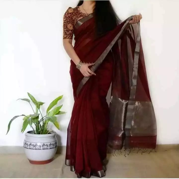Handloom saree uploaded by Laxmi sri Ganesh Garments  on 12/13/2022