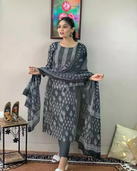 Post image Hi everyone....i have latest kurtis designs at best price if anyone interested to buy from me for self use can join my whatsapp group 
https://chat.whatsapp.com/Fww4rvrfxGGCmXRlqurYrv
Note : COD is available all over india
