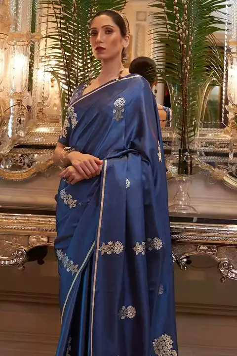 Product uploaded by Mukesh Saree Centre on 12/14/2022