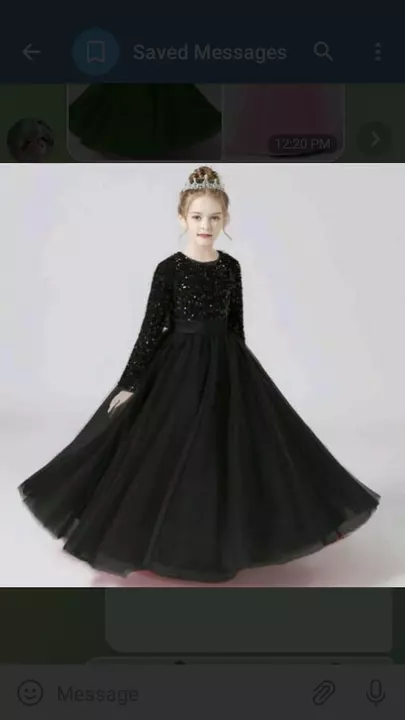Gown.set.black uploaded by business on 12/14/2022