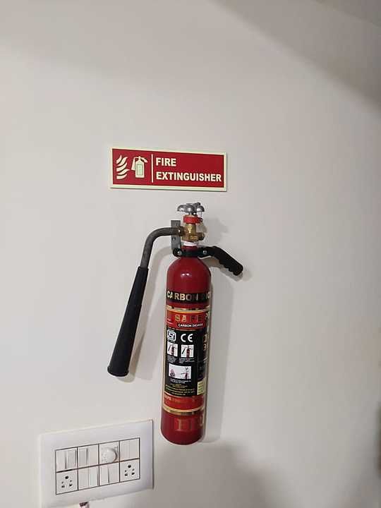 CO2 Fire Extinguisher 2 kg uploaded by business on 2/1/2021