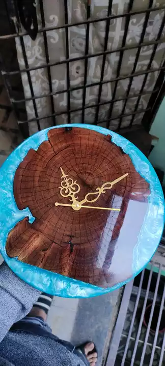 Resin clock  uploaded by business on 12/15/2022