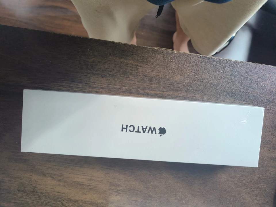 Apple watch - brand new Box Sealed  uploaded by Home of marketing on 12/15/2022