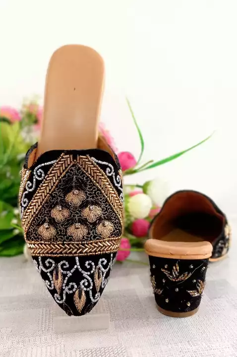 Article 101 with hand work embroidery uploaded by Paduka wedding on 12/15/2022