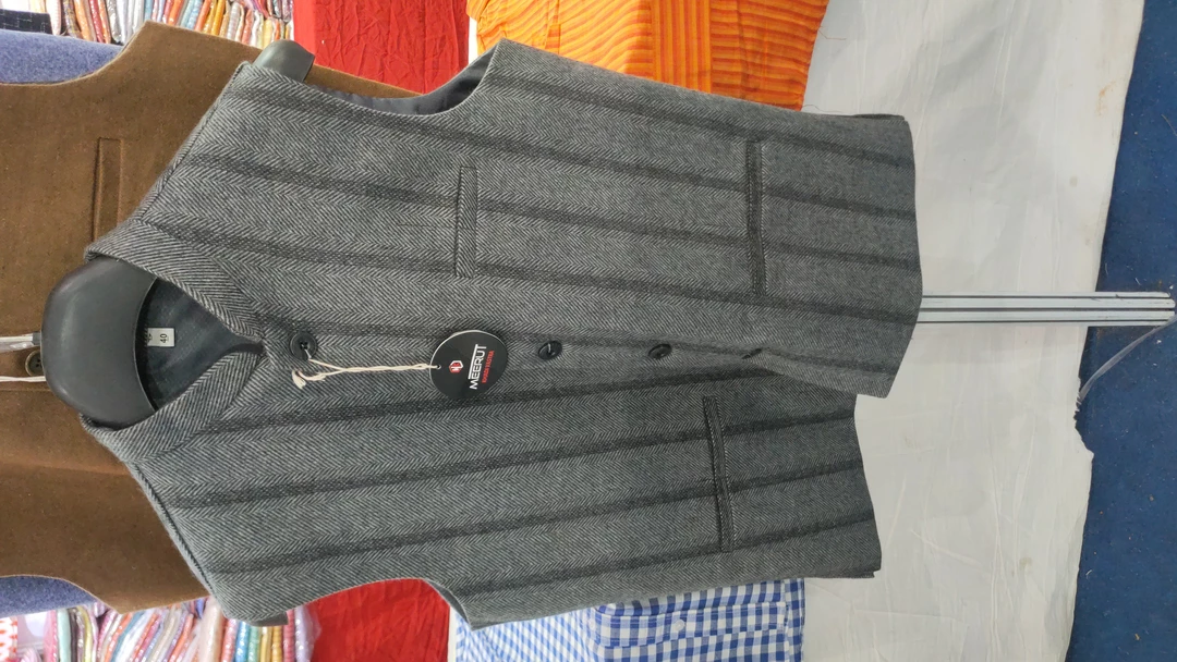 Woolen jacket  uploaded by Nabeel khadi Gram Udyog on 12/16/2022