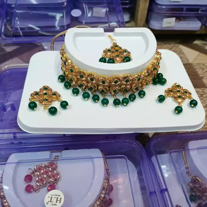Jewellery Set uploaded by Abhimi International on 12/16/2022
