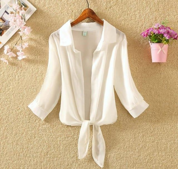 Women knot white shirt  uploaded by Mam and You on 12/17/2022