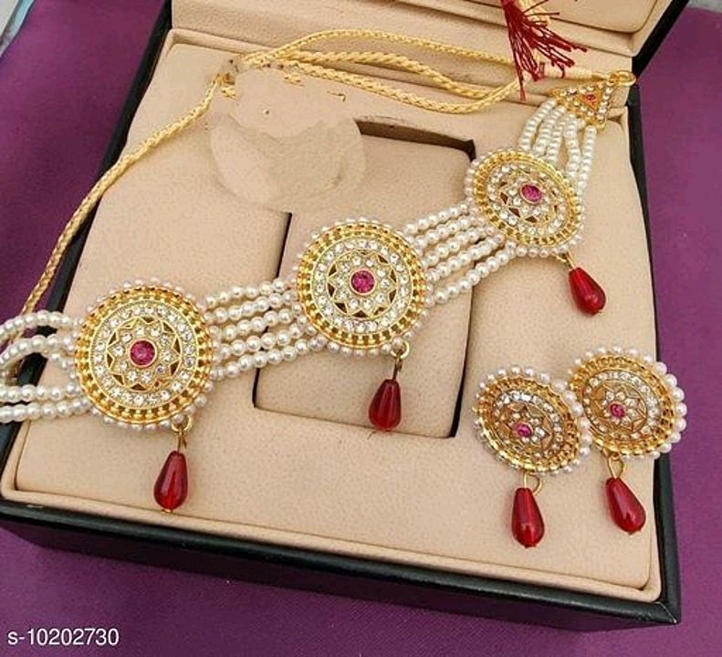 Catalog Name:*Feminine Chunky Jewellery Sets*
Base Metal: Alloy
Plating: Gold Plated
Stone Type: Art uploaded by Funcy shopping on 2/2/2021