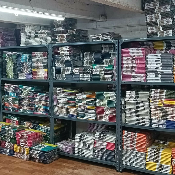 Warehouse Store Images of Silaao Fashion