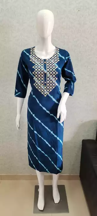 👉 *RAYON SLUB DESCHARGE PRINT HAND WORK KURTI*👆🤩

👉 *SIZE - M L XL XXL 3XL*👆🤩 

👉 *4 COLOUR* uploaded by Sita Art on 12/19/2022