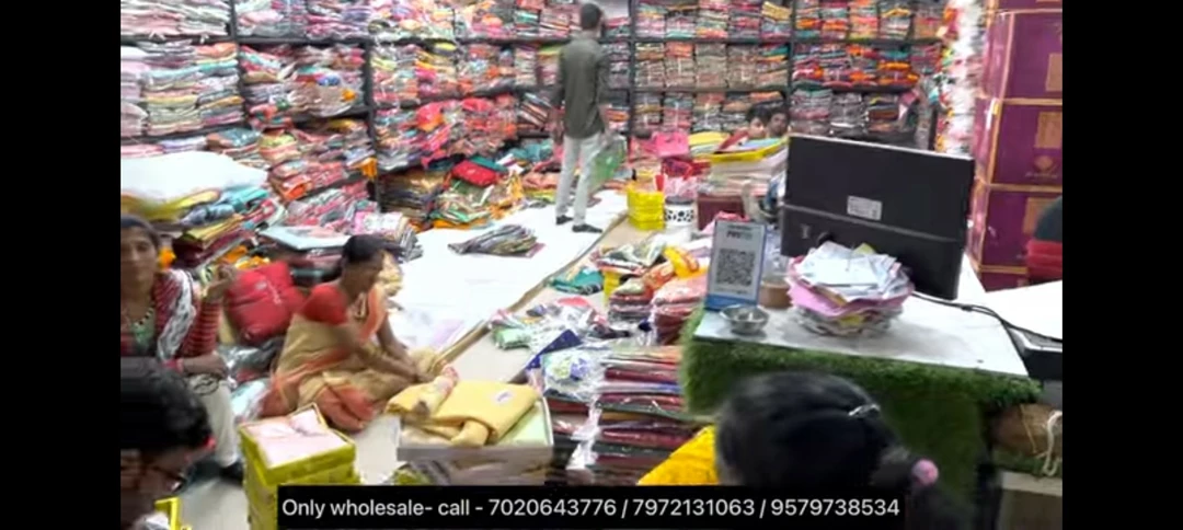 Shop Store Images of RASHI FASHION