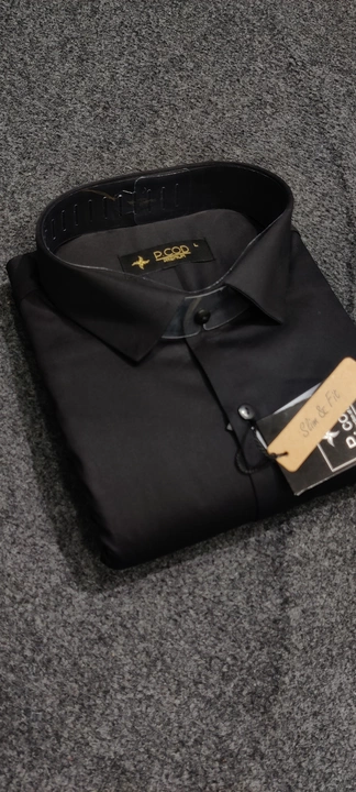 Z Black shirt uploaded by business on 12/21/2022