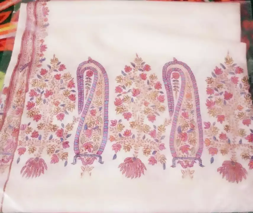 Pashmena shawl  uploaded by Sofi farooq on 12/21/2022