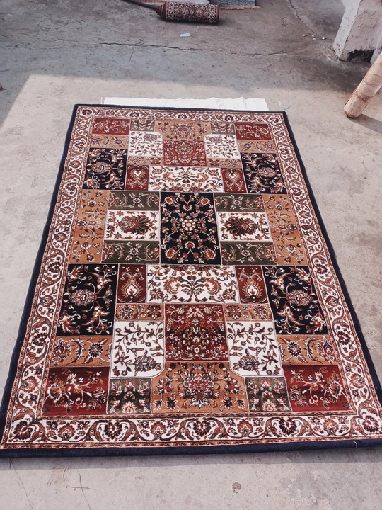 kashmiri size 4x6 uploaded by carpets manufacturer on 12/21/2022