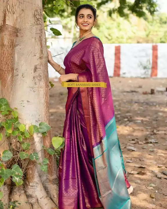 Post image 🍂 *SF Hub Launching New Banarasi Silk Saree*🍂
🍁 *PAAKHI Vol-3* 🍁
Presenting Enchanting Yet Breathable Organic Banarasi Sarees For Intimate And Big Fat Indian Weddings, That Are Light On Your Skin And Uplift Your Wedding Shenanigans!
*Price 850* *WOW RATE*🌝
*FABRIC :- PURE SOFT BANARASI SILK*
*MAGENTA SAREE WITH FIROZI PALLU AND HEAVY DESIGNED BLOUSE WITH COPPER ZARI WEAVIN*
Saree Length 5.5 MeterBlouse Length 0.8 Meter
*SINGLES AVAILABLE**READY TO SHIP**FULL STOCK*