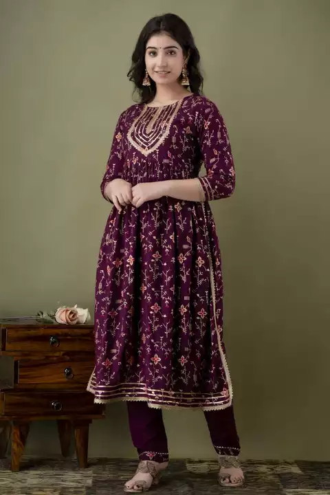 Nayra cut Kurti pent with duptta  uploaded by Diyanka Textile on 12/22/2022