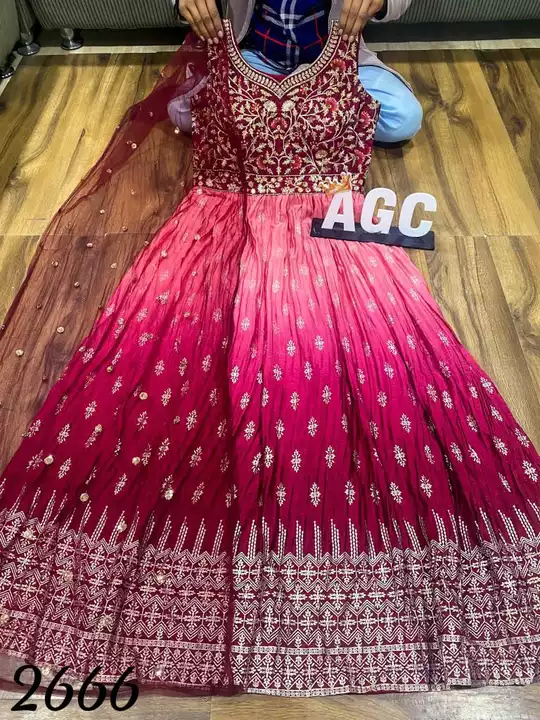 Post image *AGC*
2666

Premium chinnon silk gown detailed with beautiful hand work on yoke paired with shaded gown detailed with silver liquid zari print all over
 Net dupatta with sequence butti all over..

Size 40 42 44

MRP 2800 free ship 

Do not accept without AGC sticker
for bulk order
6295296545