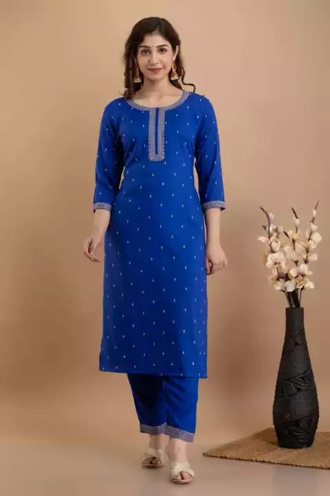 Festival Special😍😍

New launch

Rayon kurta set 
With cotton DUPATTA
 3 PIECES SUIT SET
KURTI WITH uploaded by Rhyno Sports & Fitness on 12/22/2022