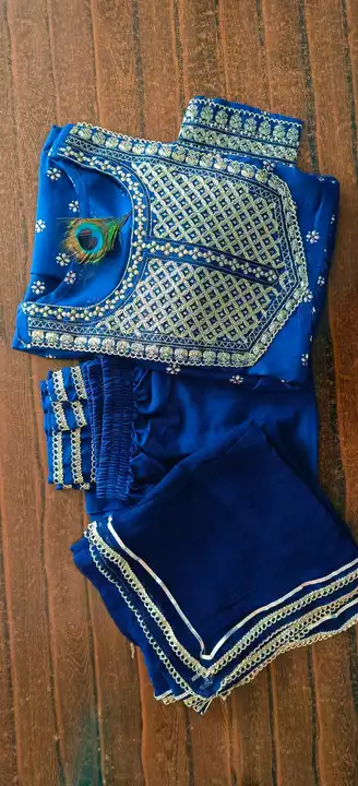 Naira cut Kurti with dupatta with pent  uploaded by M i Jaipur Kurties on 12/24/2022