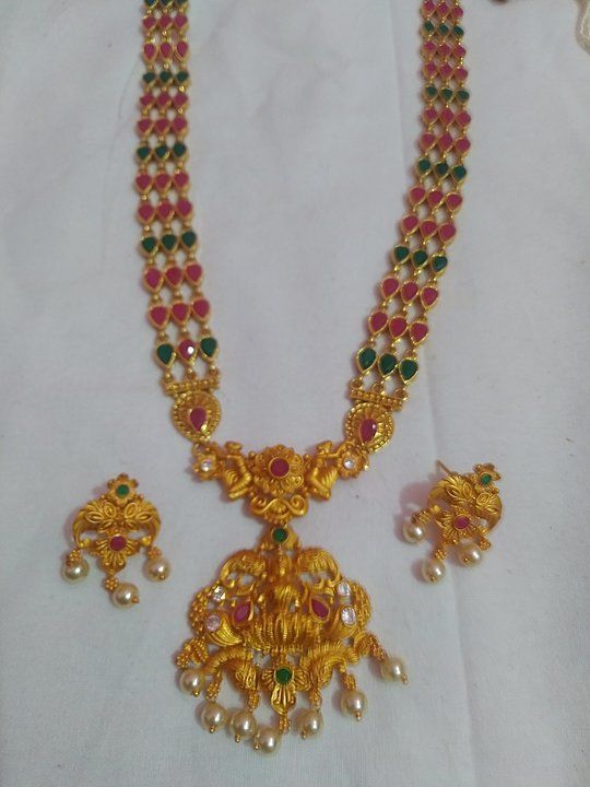 Tempal jewellery uploaded by Imitation jewellery on 2/5/2021