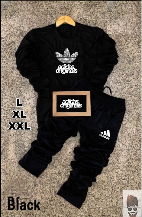 Tracksuit uploaded by business on 12/25/2022