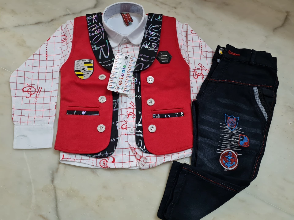 Jacket set  uploaded by AG.Tuhina Dresses on 12/25/2022