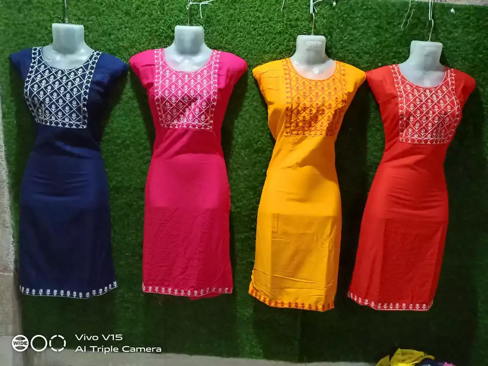Kurti  uploaded by Sonu Monu collection on 12/25/2022