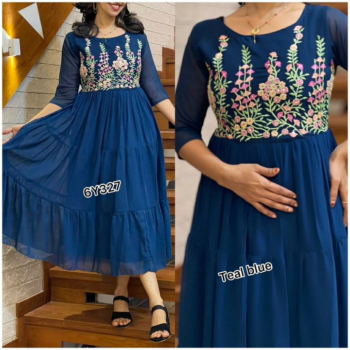 Post image New year offer 🔥🎉Limited stock 🎉Western style
Georget flair kurti with embroidery design 760 including shipping.
Size:38/40/42Length : 45"Lining : Yes
Book fast... Message for order