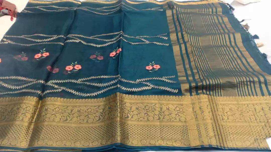 Saree uploaded by Anar app on 5/30/2024