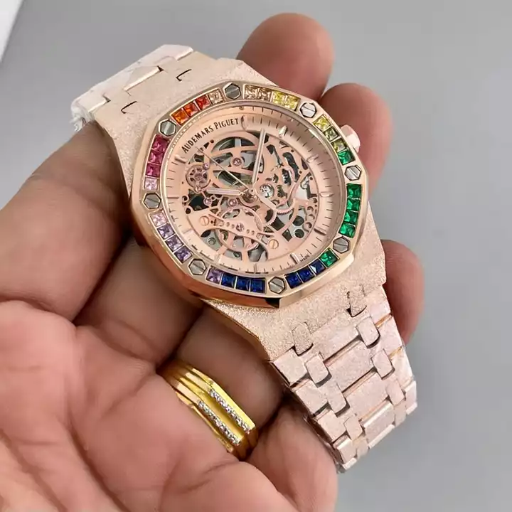 Post image *HELLO SIR,MAM*

*We deal in watches* (All Brand's 1st copy) 

*same day Self pickup from Shop &amp; Courier* 

*COD Available*

For regular broadcast of watches join our group 

*WATCH Group link* 👇 

https://chat.whatsapp.com/DIlgT9Roxb76EIPFZjx0D9
        
*Goggles, bags, belt* 👇 
https://chat.whatsapp.com/J5EW5iJmRVsFoOAngylsIP

 *♡THANK U ♡*