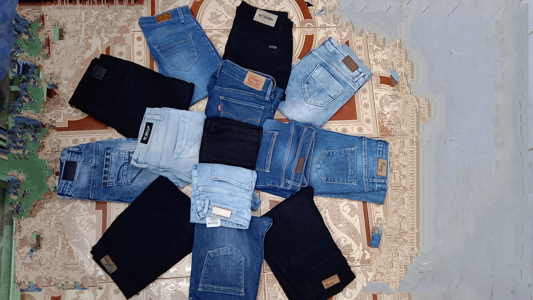Single button  hight west ledise jeans uploaded by Unique lot mumbai on 12/27/2022