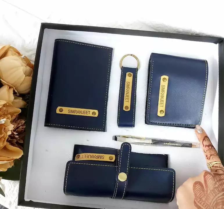 Product image with price: Rs. 380, ID: gift-set-69d7d03a