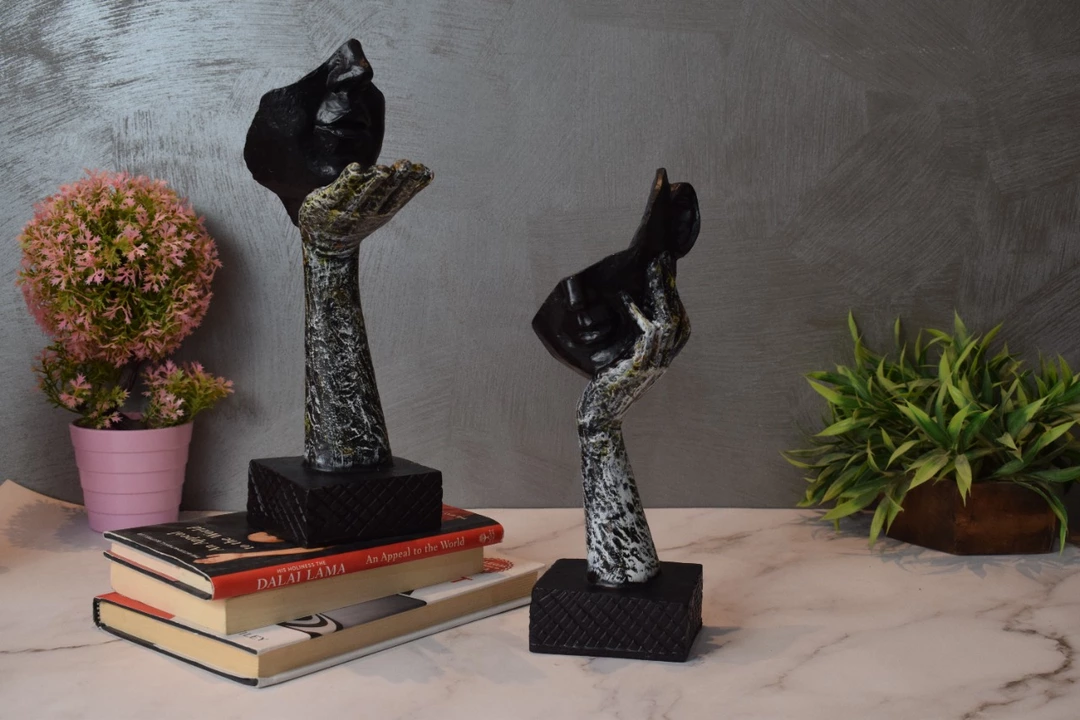 Set of 2 face statues for homes n Gifting  uploaded by The Urban Kraft on 5/31/2024