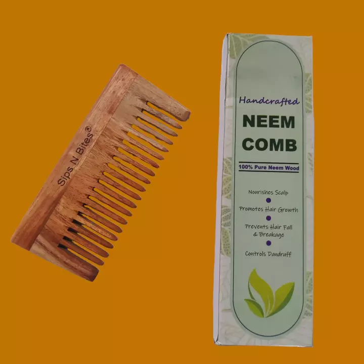Neem wooden shampoo xomb with wide tooth  uploaded by VANDANA OIL MILLS - लाकडी घाणा तेल on 12/28/2022