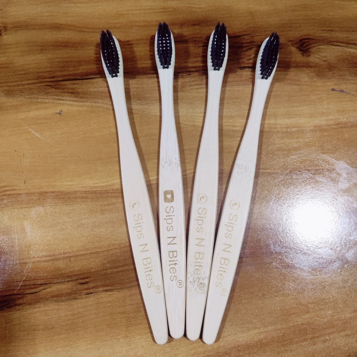 Bamboo toothbrush pack of 4  uploaded by VANDANA OIL MILLS - लाकडी घाणा तेल on 12/28/2022