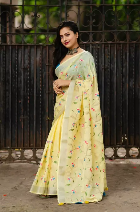 Post image New arrivals 
Love for linen at ak never ends.
Launching beautifully designed new catlog of linen sarees.
#classiclinen
Ak- traditional linen 
Quality- soft linen saree with different types of emboridary on various colors 
Cotton tassels on pallu 
Blouse- contrast phantom silk blouse with matching  emboridary.
Length-Saree- 5.5 meters Blouse- 1 meter 
Rate- 1099/- +ship
Top trusted quality from ak.