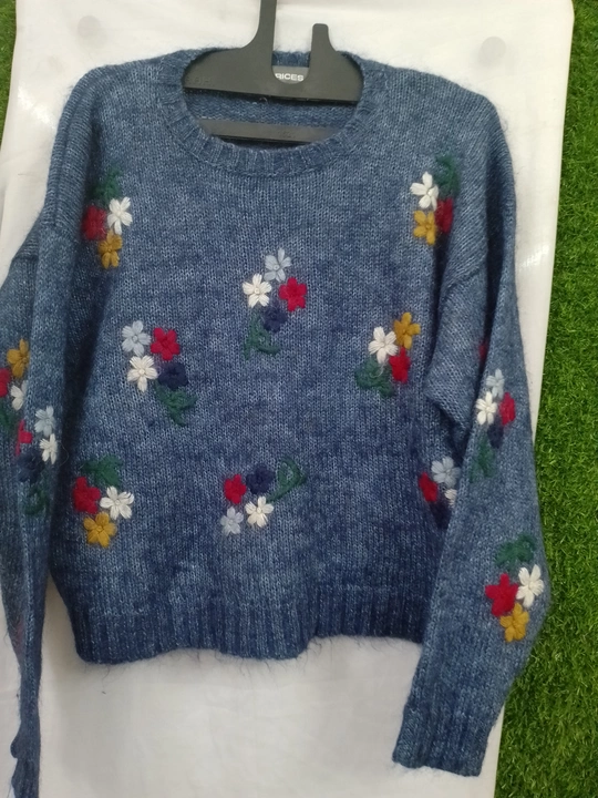 Product image of Sweater long mix, price: Rs. 149, ID: sweater-long-mix-1307370d