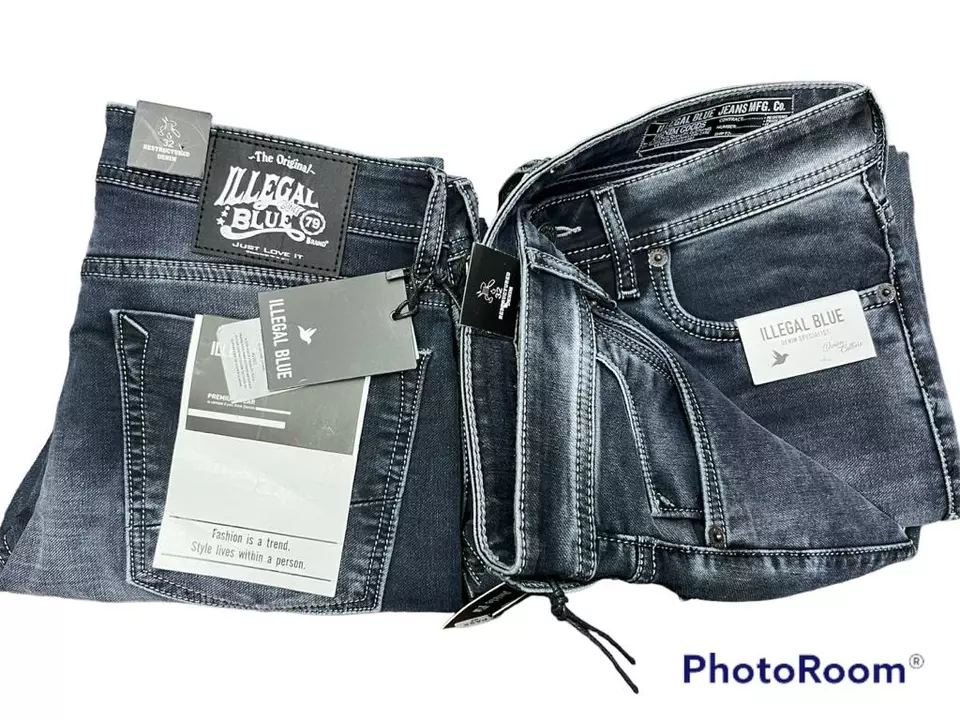 Jeans uploaded by Rahman Fashion on 12/29/2022