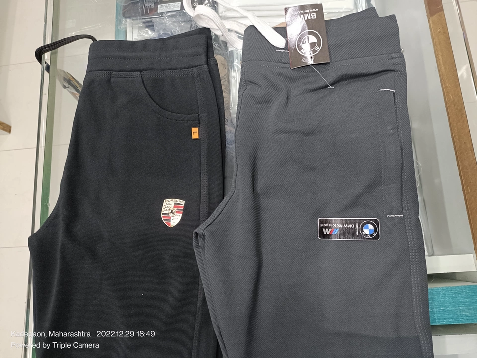 Post image Track pants available for wholesale
250/piece. SIZE: L XL MOQ:20