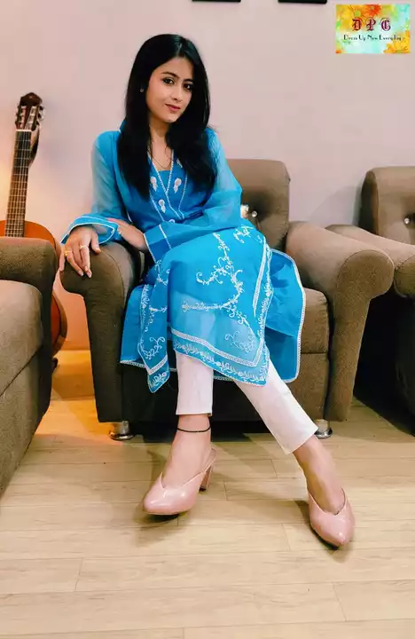 😍 *_DPC(Dress Up New Everyday)_* Launching *Stylish yet Beautiful Kurti Pant Set Crafted on Premium uploaded by Aanvi fab on 12/30/2022