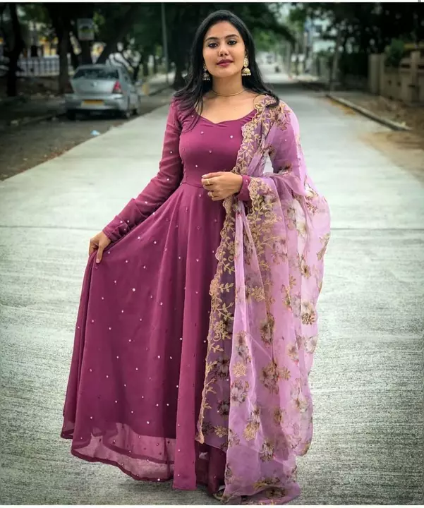 Maxi gown with dupatta  uploaded by business on 12/30/2022