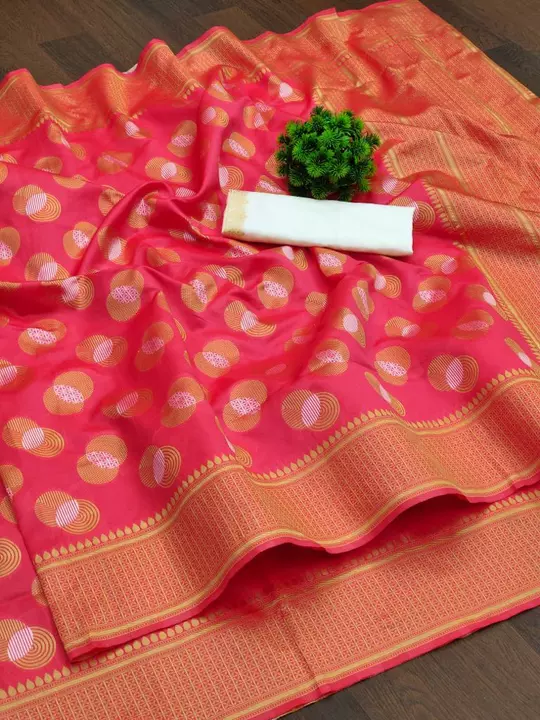 Banarasi silk saree  uploaded by DHANANJAY CREATION  on 12/30/2022