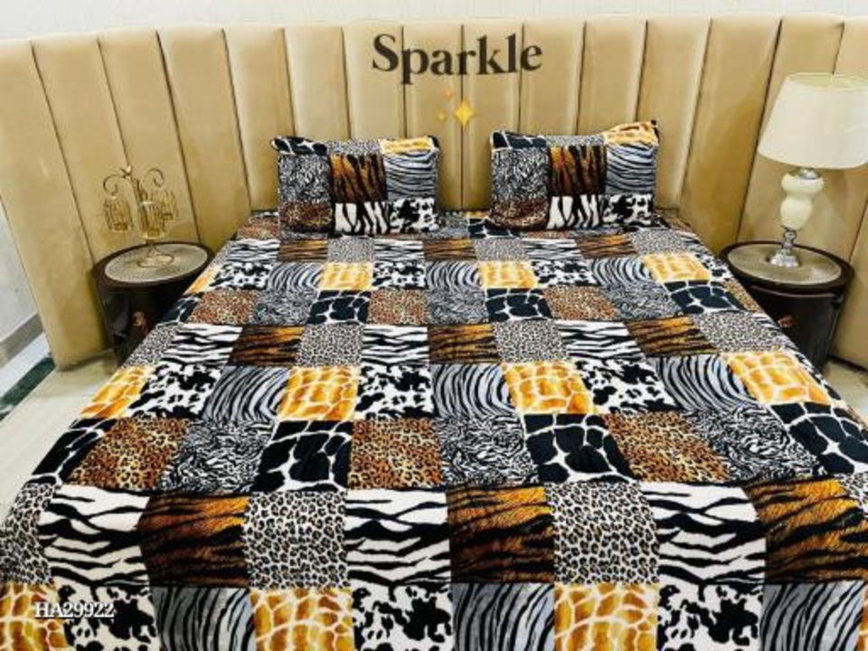 Catalog Name: **Item Name  : Sparkle King Winter Bedsheets with 2 Pillow Covers**

*Cash On Delivery uploaded by SN creations on 12/30/2022