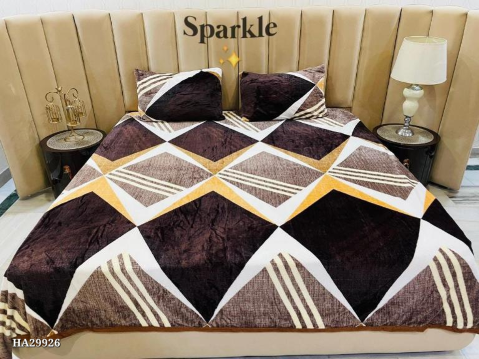 Catalog Name: **Item Name  : Sparkle King Winter Bedsheets with 2 Pillow Covers**

*Cash On Delivery uploaded by SN creations on 12/30/2022