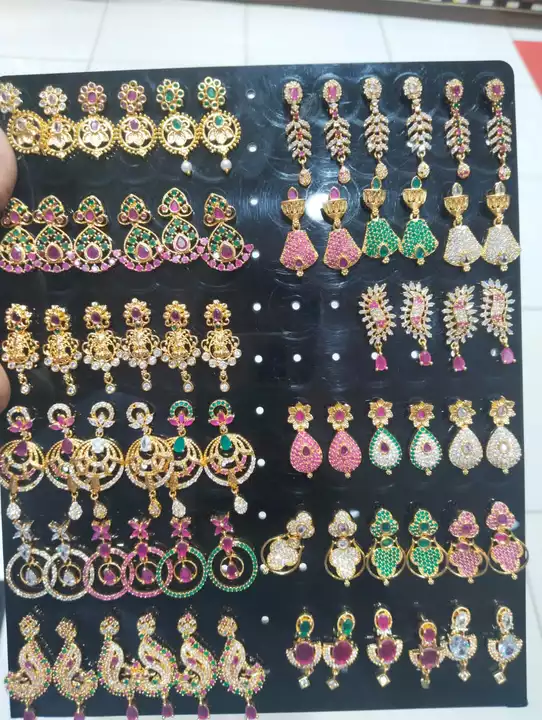 Product image of Earing, price: Rs. 150, ID: earing-887663bd