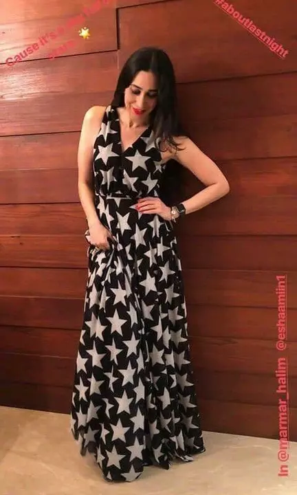 Post image RR
🥰FEEL LIKE A STAR in this  Star Printed Gown

🥰(Flow of Fashion) Launching a Very Beautiful Gown crafted on a Printed Fabric having Star motifs and a V shape neck pattern

🥰Fabric-Heavy Rayon

🥰 price=680/-

🥰Size-38,40,42,44,46
Ready to Dispatch