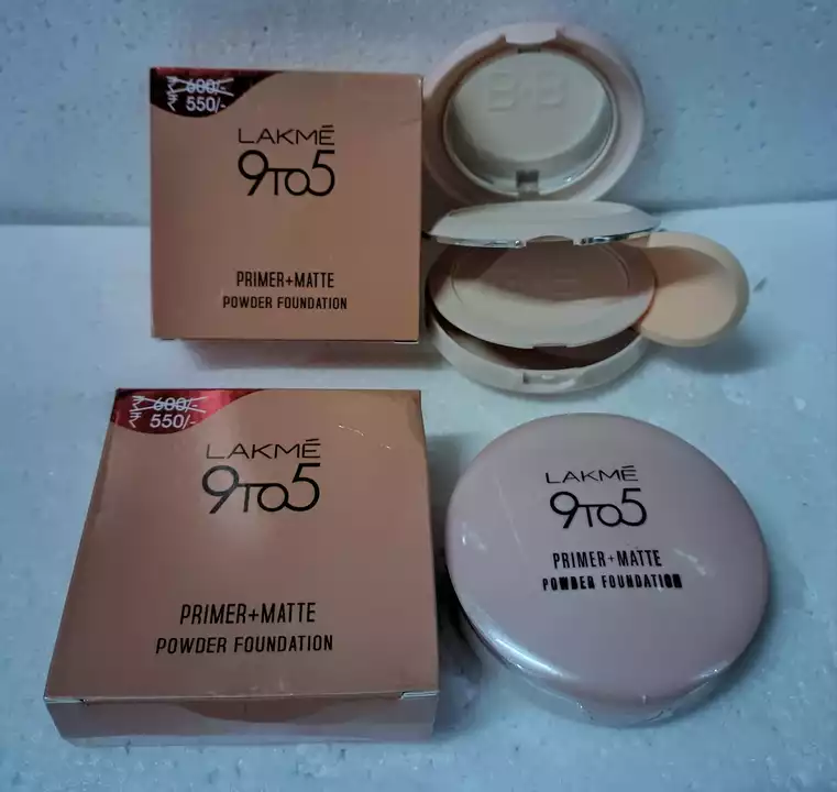 MAC nc 40 spf 15 foundation  uploaded by business on 12/30/2022