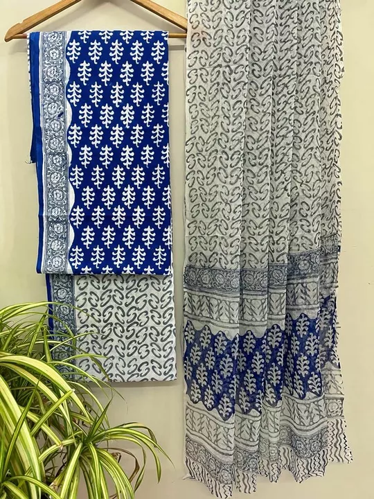 🌻❄️❄️👌New Arrival👌❄️❄️🌻 🌻❄️Cotton suits sets in bagru hand block Printed with ciffon duptta 🌻 uploaded by Saiba hand block on 12/31/2022