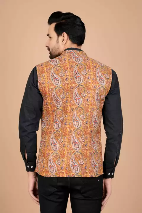 Gents Jacket uploaded by Vastra Rajasthani on 12/31/2022